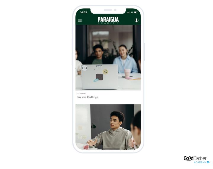 A gallery in a school app: the photos follow one another at full width, each with its date and its title below it.